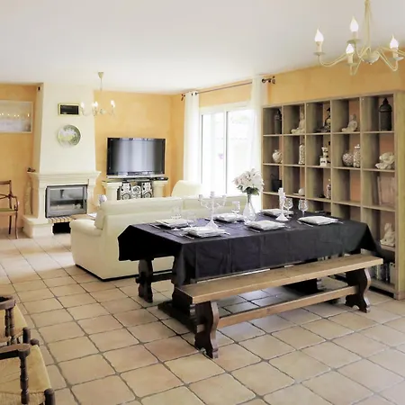 Les Lavandiers By Interhome Dom wakacyjny Ordonnac